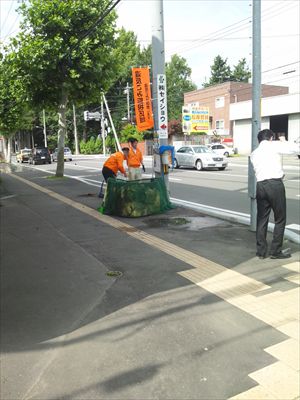 札幌本社の地域清掃活動（2013/07/30）