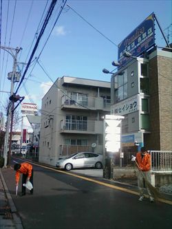 東北営業所の地域清掃活動（2013/11/26）
