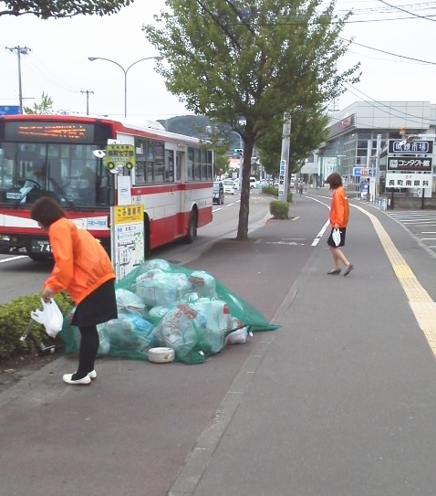 東北営業所の地域清掃活動（2014/7/22）