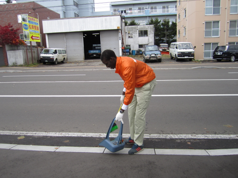 本社の地域清掃活動（2014/10/29）